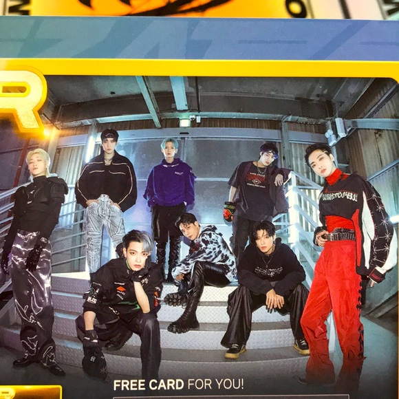 ❌SOLD!❌ ATEEZ THE WORLD EP.1: MOVEMENT YUNHO DIGIPAK - Picture 5 of 12